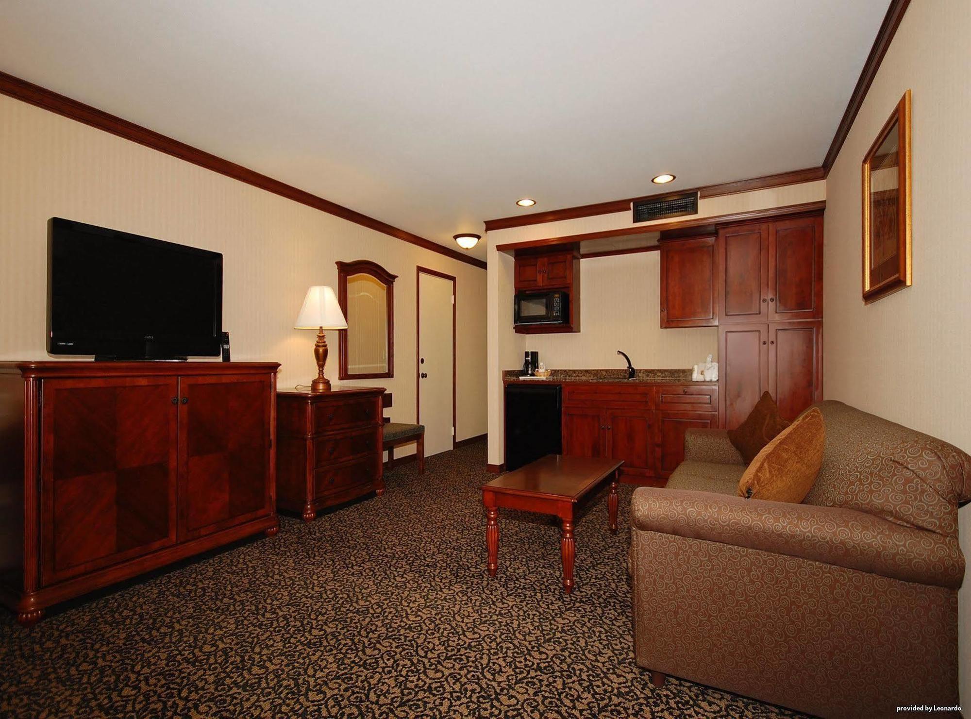 Best Western Edgewater Resort Sandpoint Esterno foto